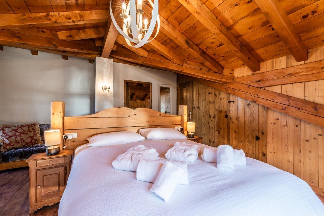 Chalet Chu Lo Dou Le Praz - By Emerald