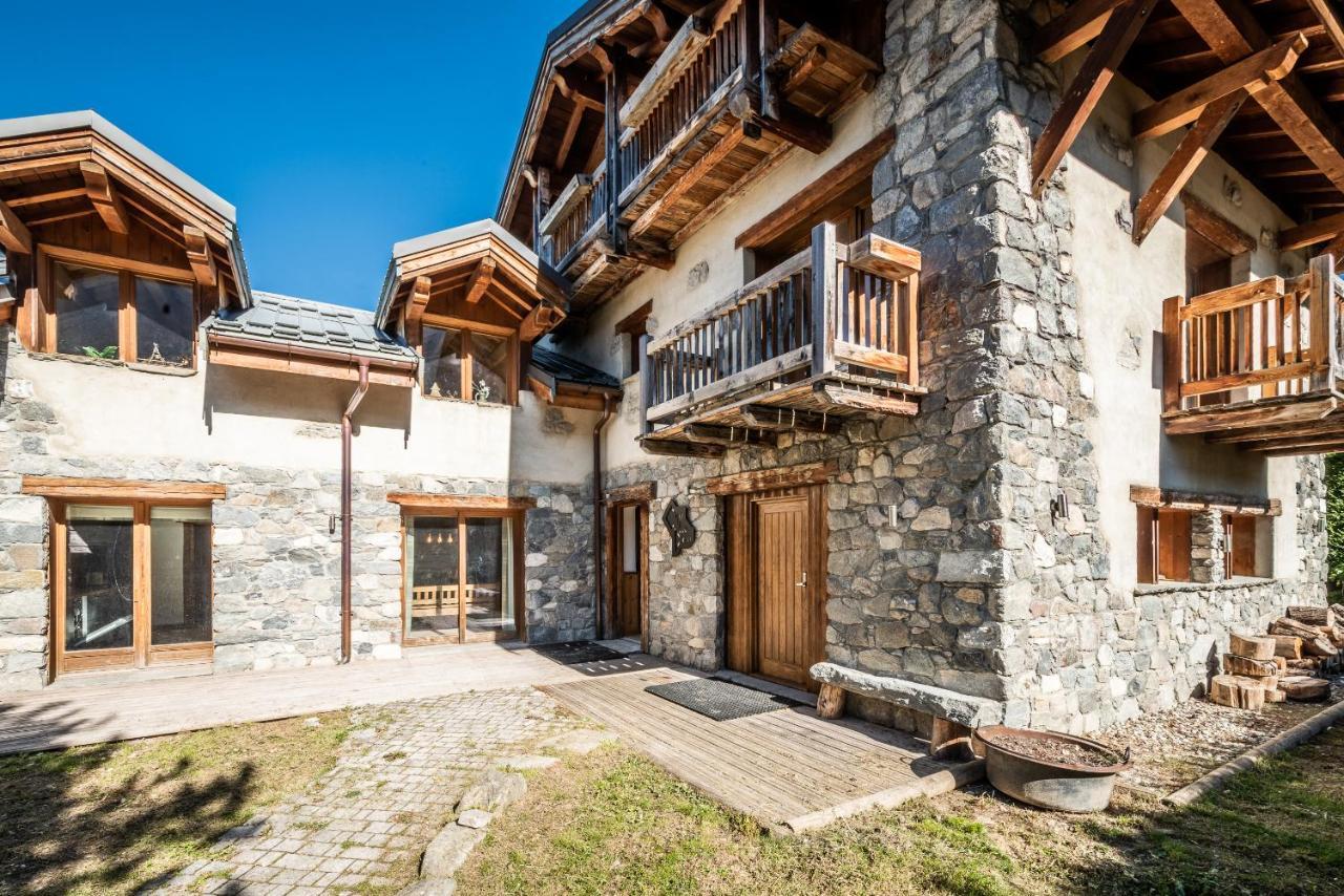 Chalet Chu Lo Dou Le Praz - By Emerald Chalet Courchevel