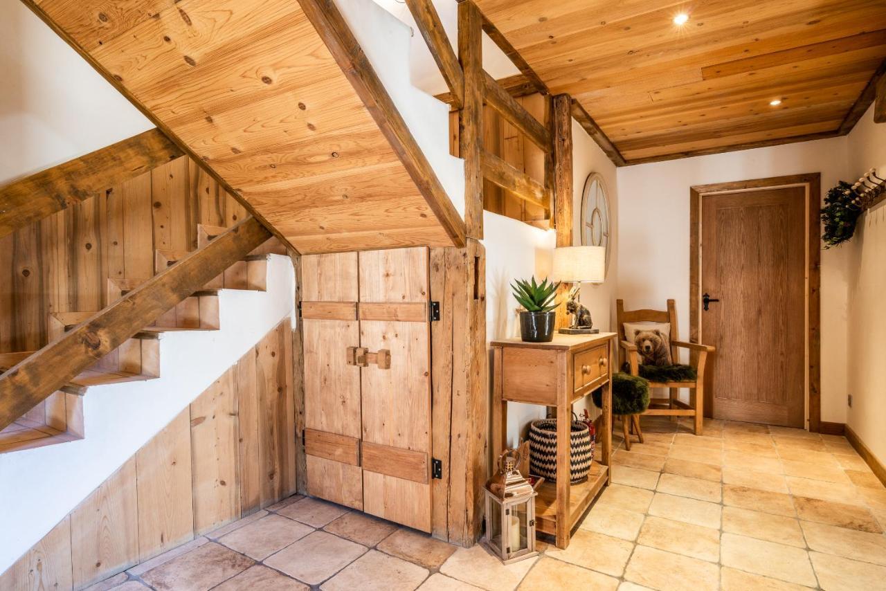 Chalet Chu Lo Dou Le Praz - By Emerald *