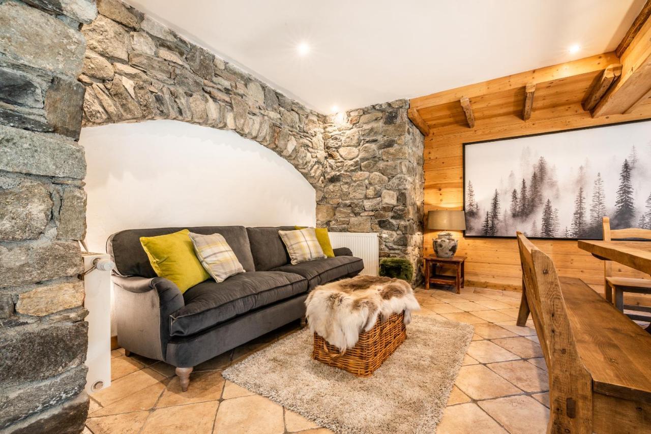 Chalet Chu Lo Dou Le Praz - By Emerald Chalet *